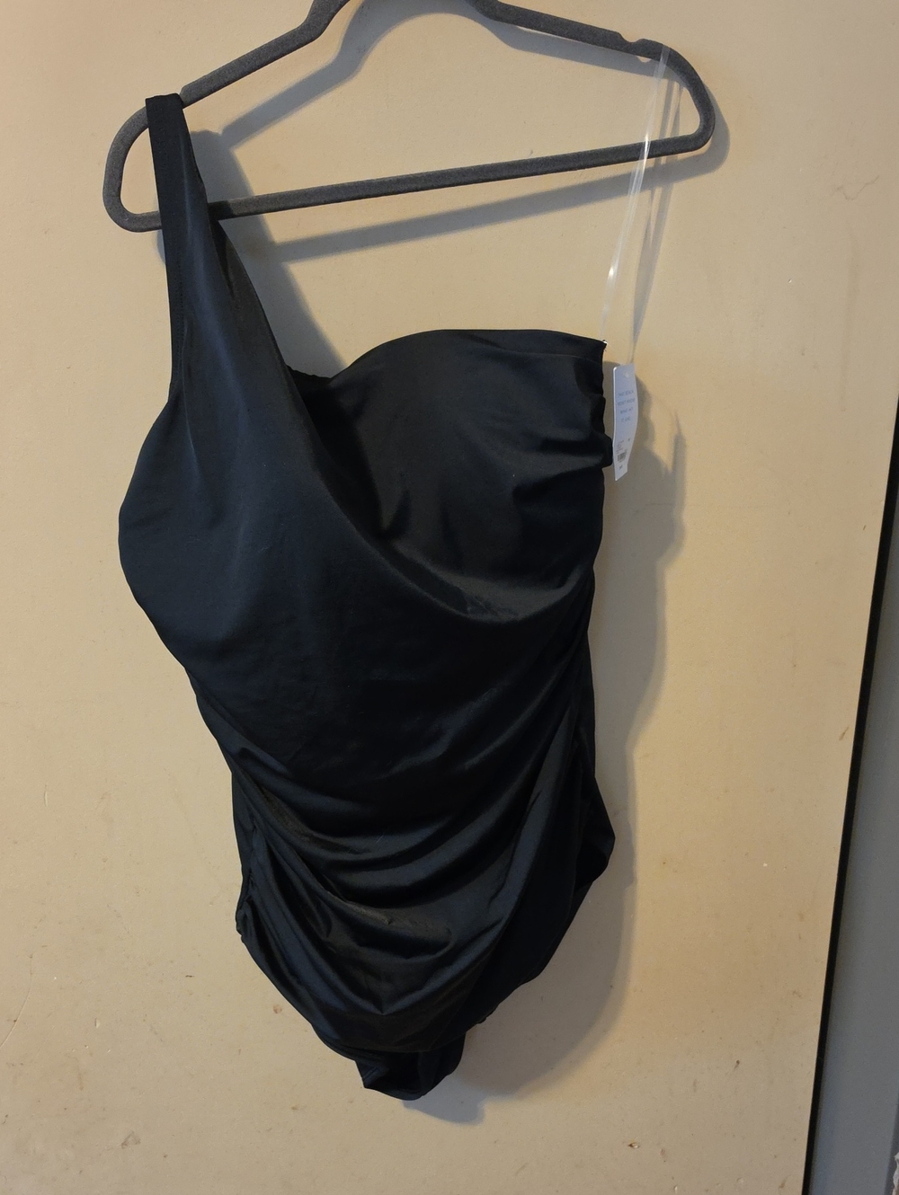 Cacique One-Shoulder Black One-Piece Swimsuit